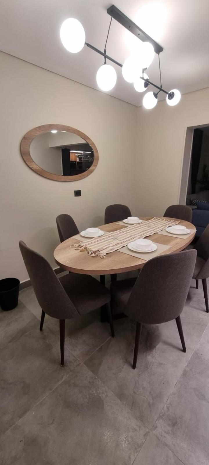 Luxury Apartment El Mohandessen Caïro Buitenkant foto