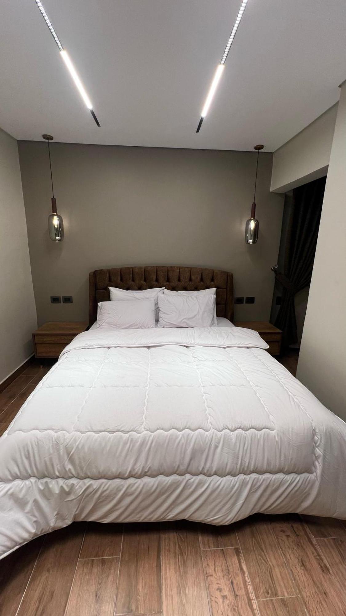 Luxury Apartment El Mohandessen Caïro Buitenkant foto